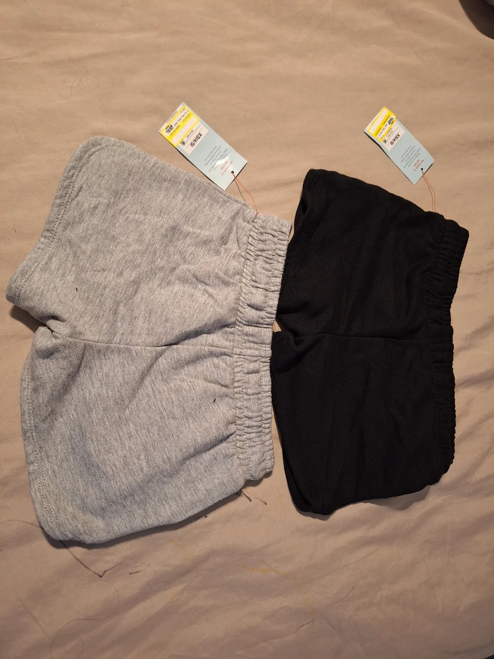 SE OF 2 Cat & Jack Black Drawstring Kids Shorts  Black And Grey Xs